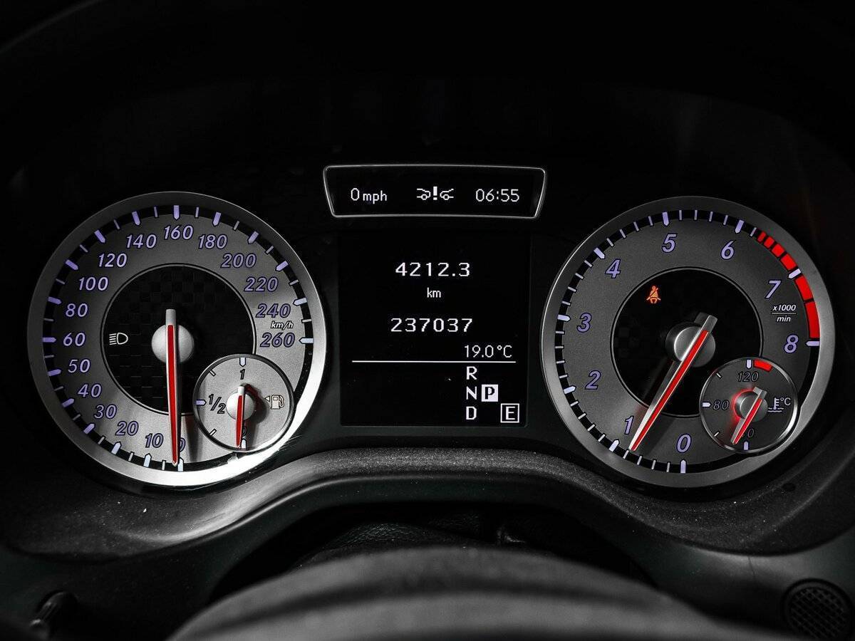 Купить Mercedes-Benz A-Класс с пробегом. Фото: #9