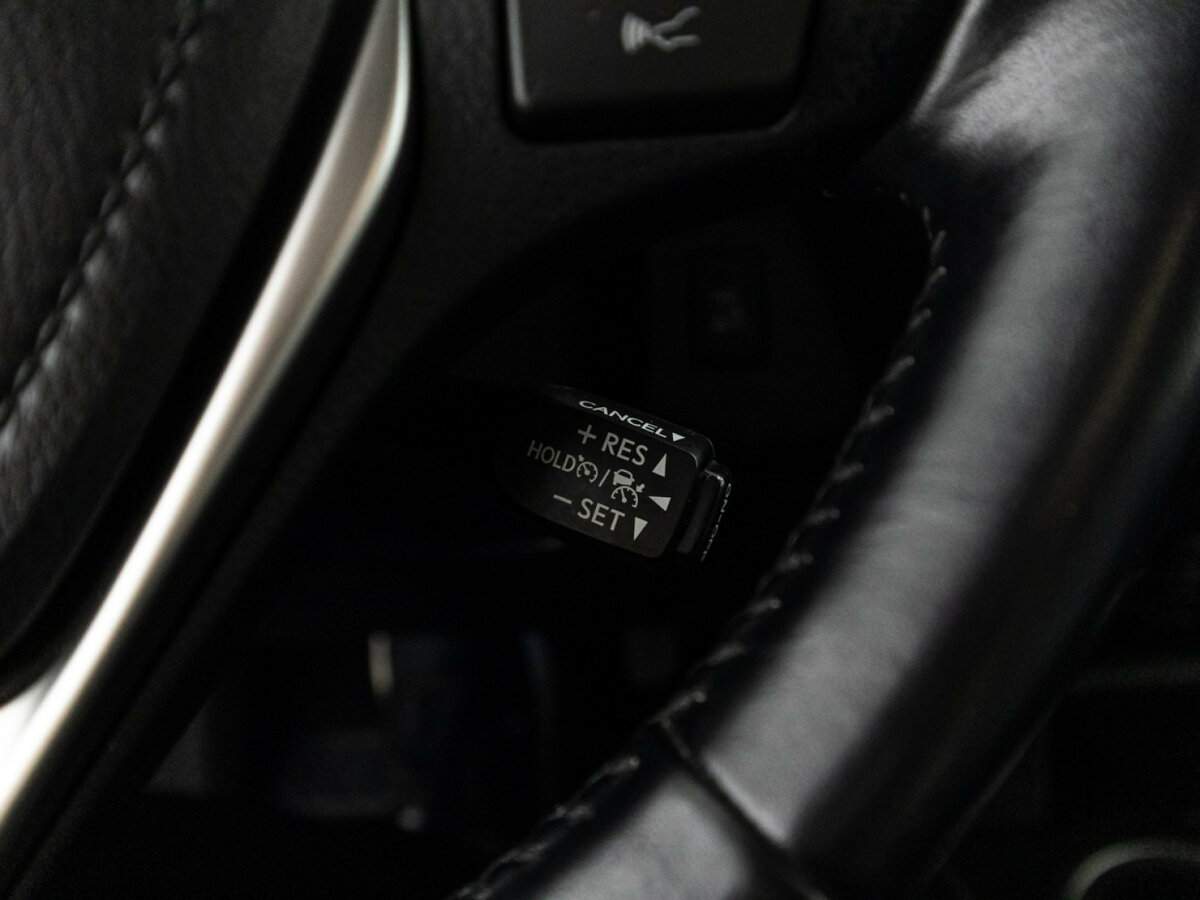 Купить Toyota RAV4 с пробегом. Фото: #21