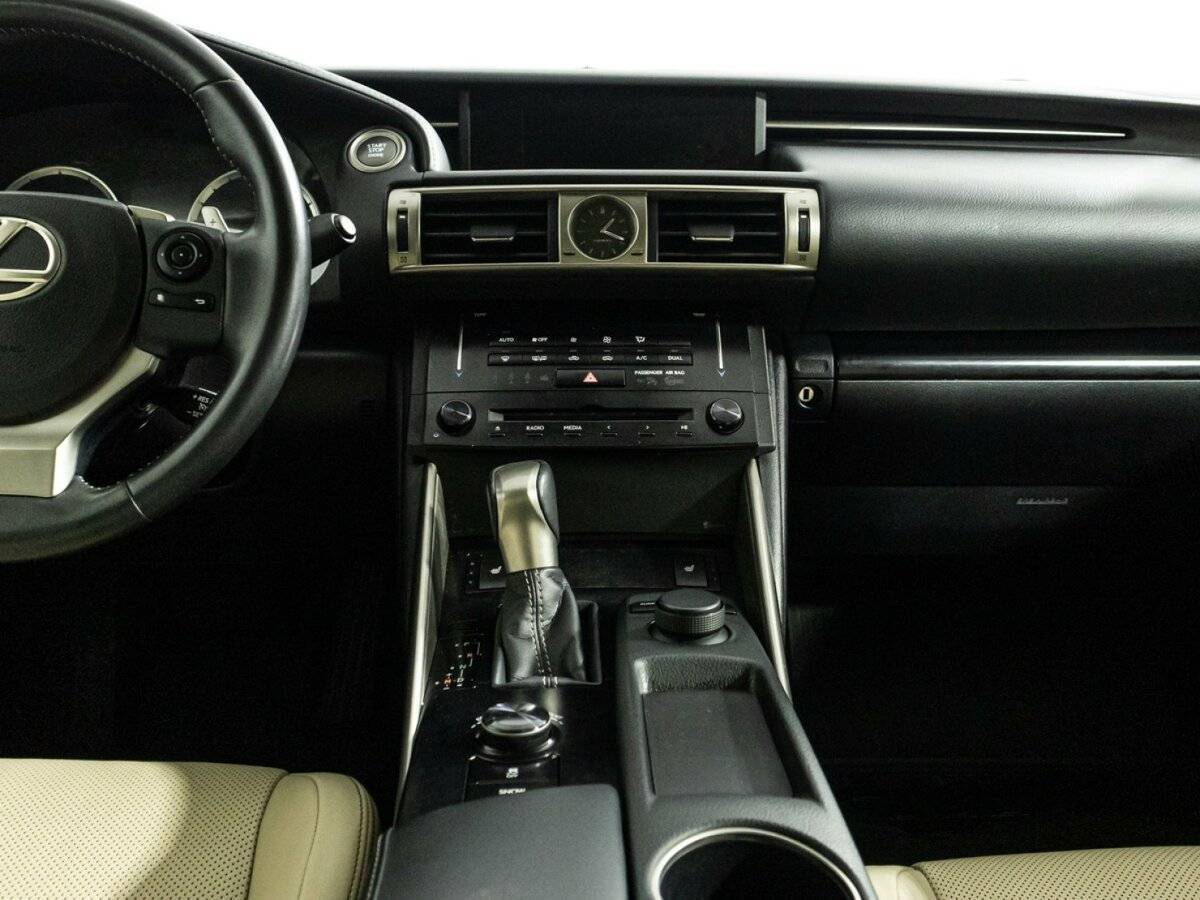 Купить Lexus IS с пробегом. Фото: #13