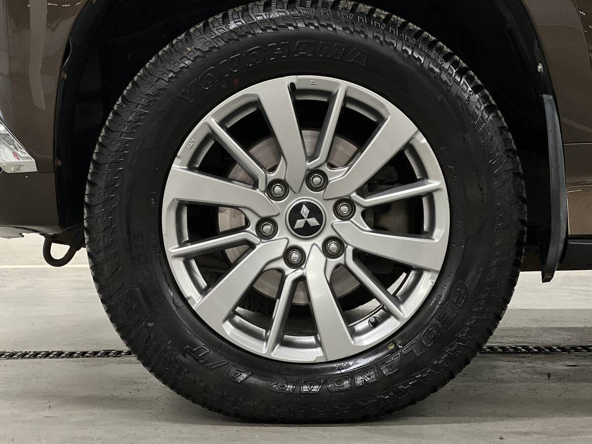 Купить Mitsubishi Pajero Sport с пробегом. Фото: #16