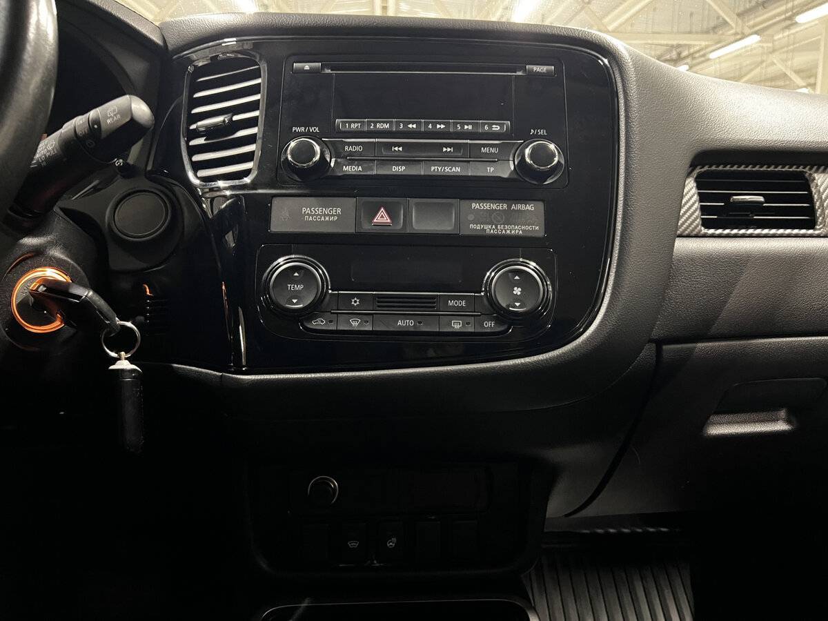 Продажа Б/У Митсубиши Оутлэндер. Фото: #14