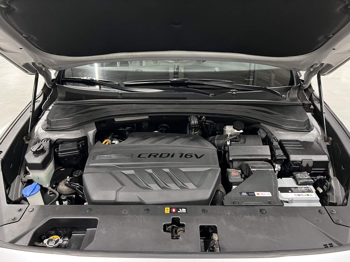 Купить Hyundai Santa Fe с пробегом. Фото: #8