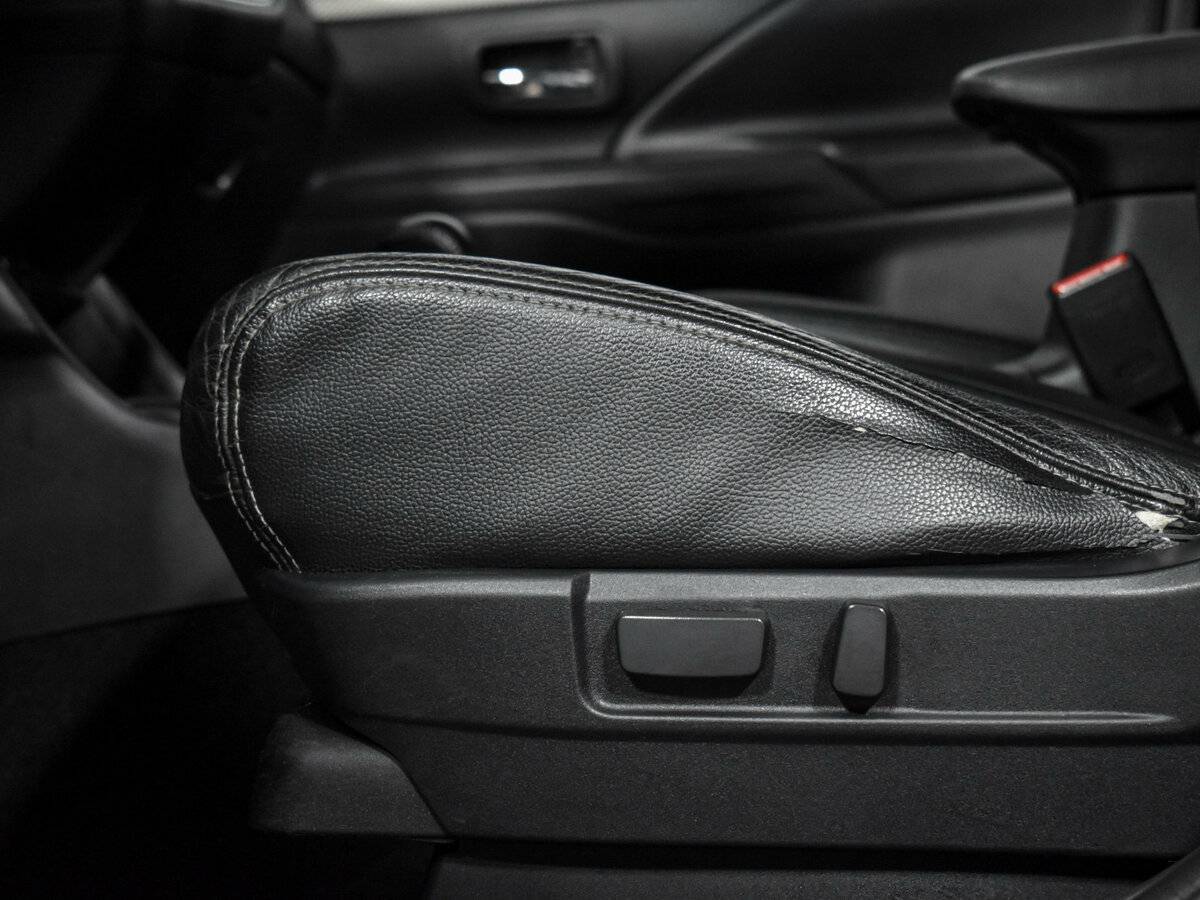 Продажа Б/У Митсубиши Оутлэндер. Фото: #18