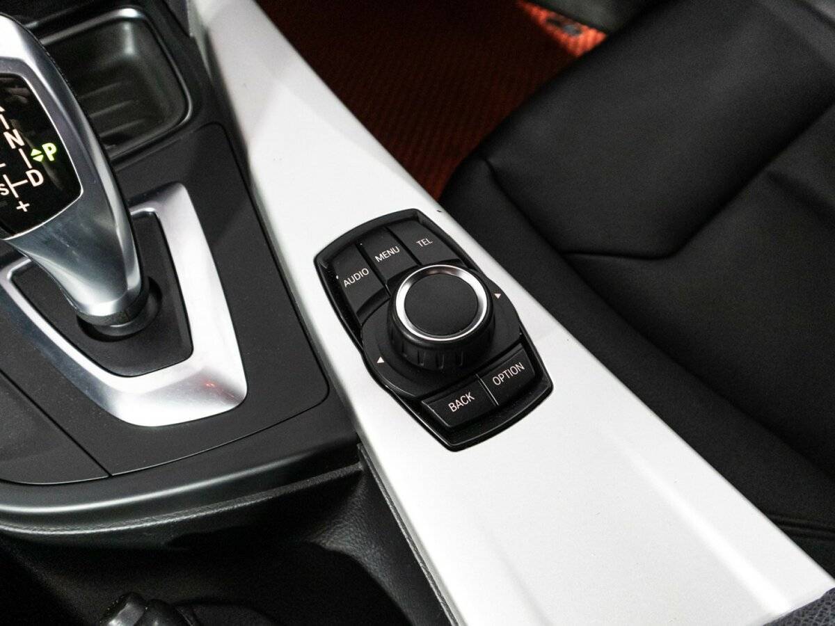 Купить BMW 3 серии с пробегом. Фото: #17