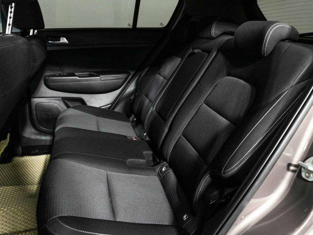 Купить Kia Sportage с пробегом. Фото: #9