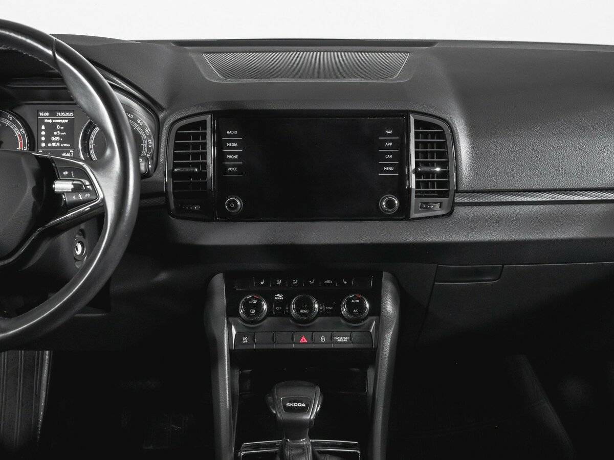 Купить Skoda Karoq с пробегом. Фото: #9