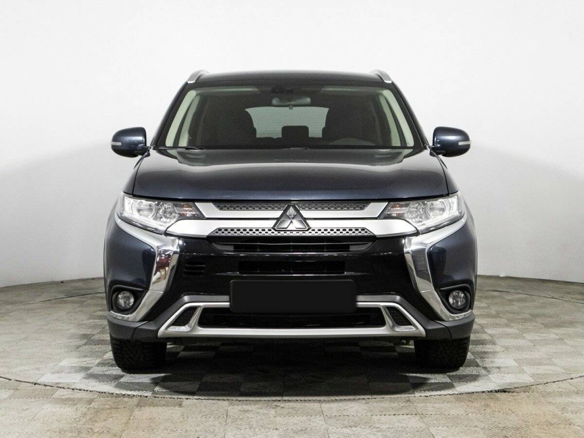 Купить Mitsubishi Outlander с пробегом. Фото: #1