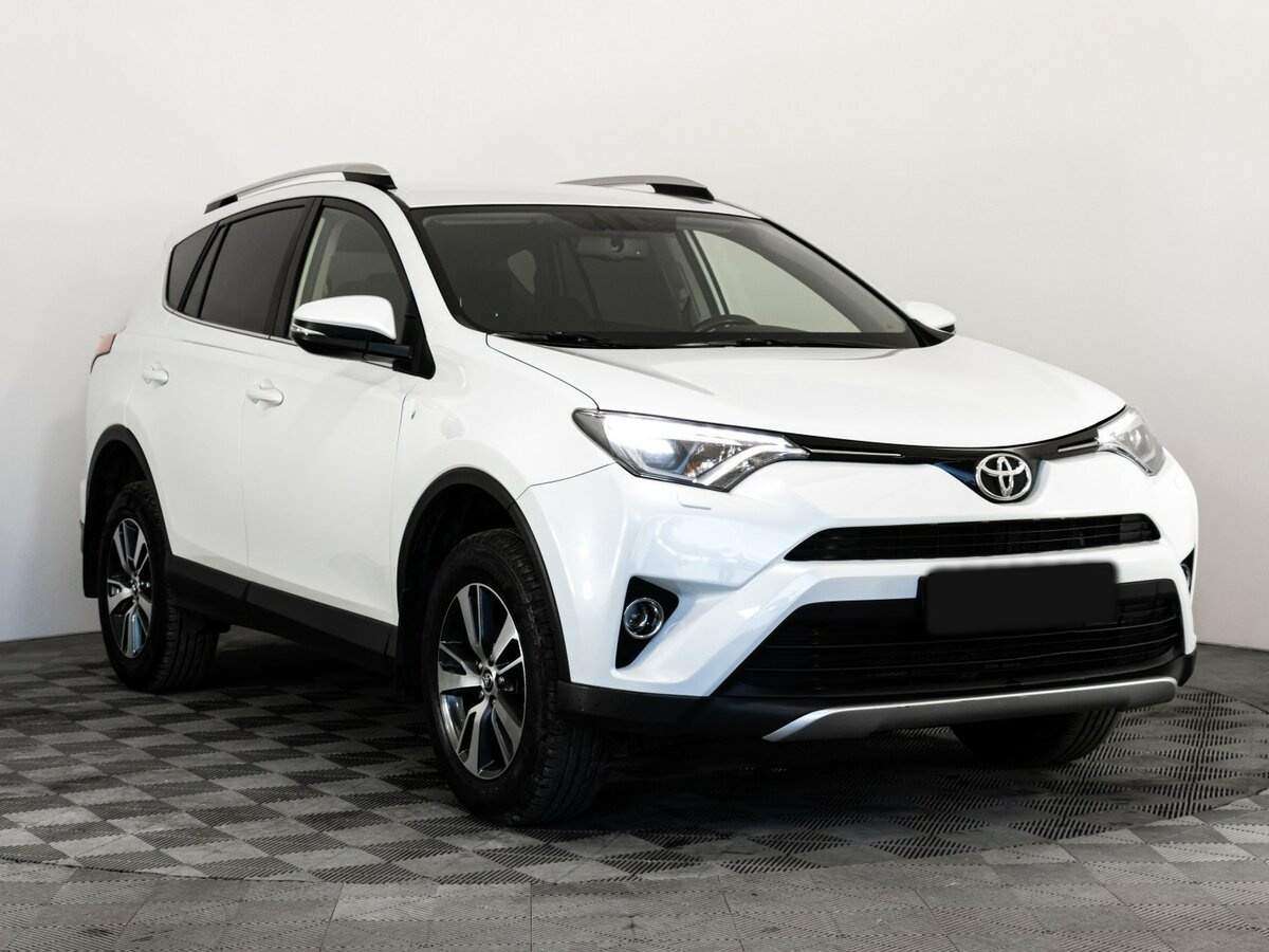 Купить Toyota RAV4 с пробегом. Фото: #2