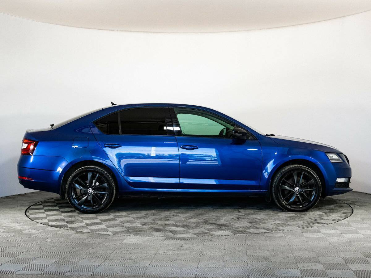Купить Skoda Octavia с пробегом. Фото: #3