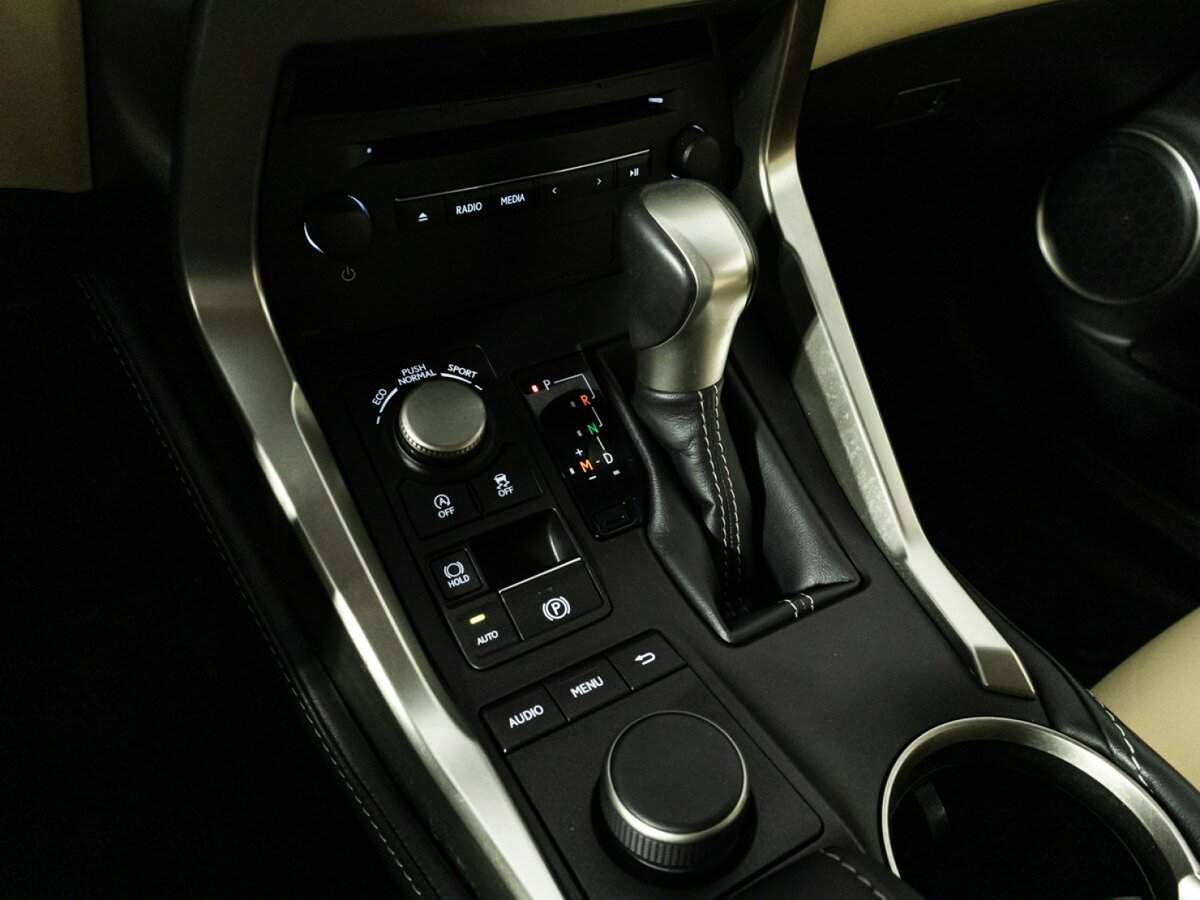 Купить Lexus NX с пробегом. Фото: #18