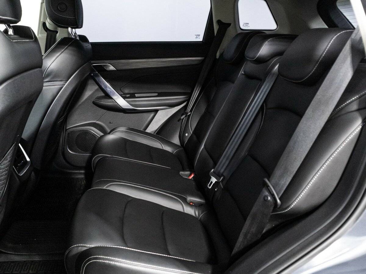 Купить Geely Atlas Pro с пробегом. Фото: #9