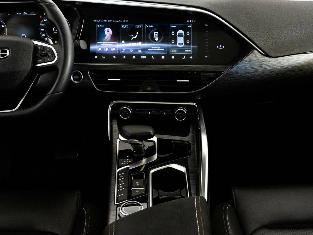 Купить Geely Tugella с пробегом. Фото: #13