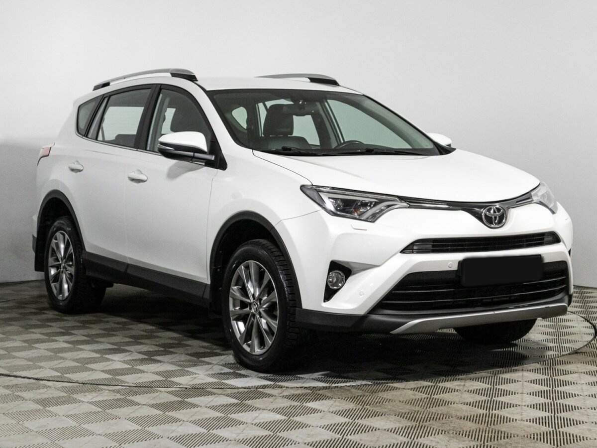 Купить Toyota RAV4 с пробегом. Фото: #2