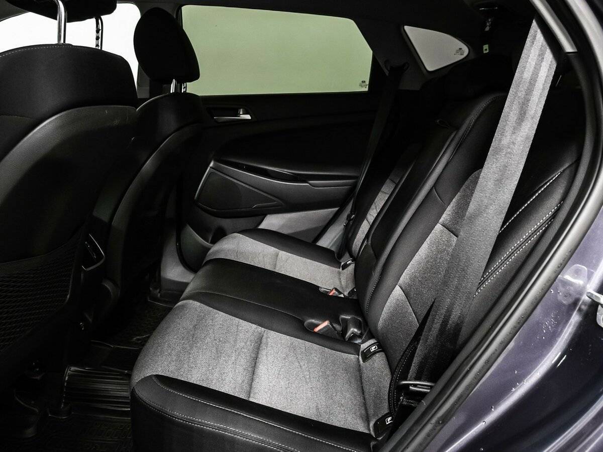 Купить Hyundai Tucson с пробегом. Фото: #11