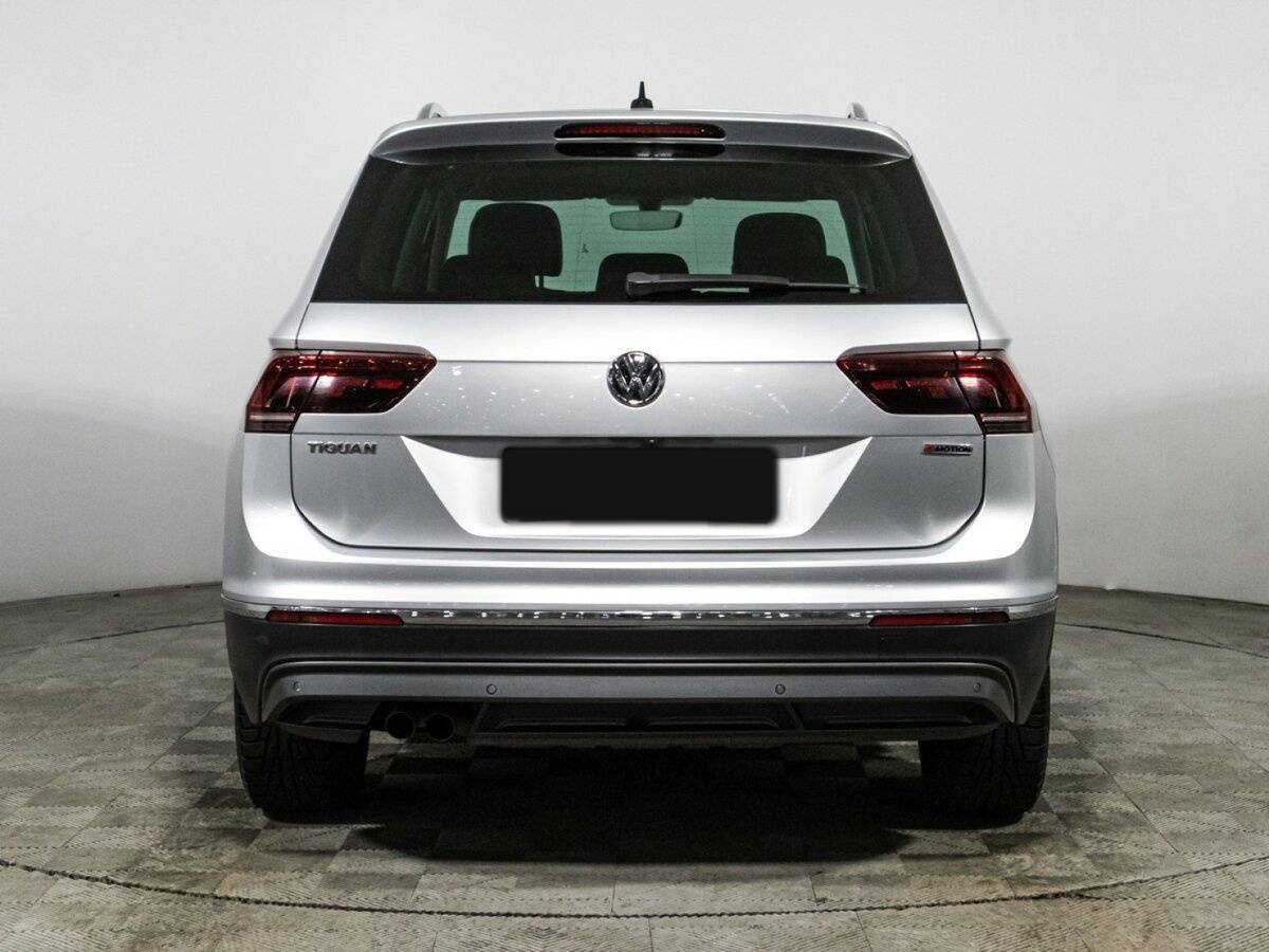 Купить Volkswagen Tiguan с пробегом. Фото: #5