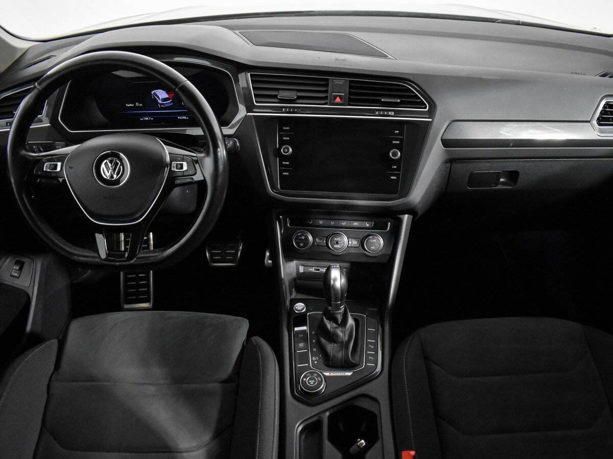 Купить Volkswagen Tiguan с пробегом. Фото: #15