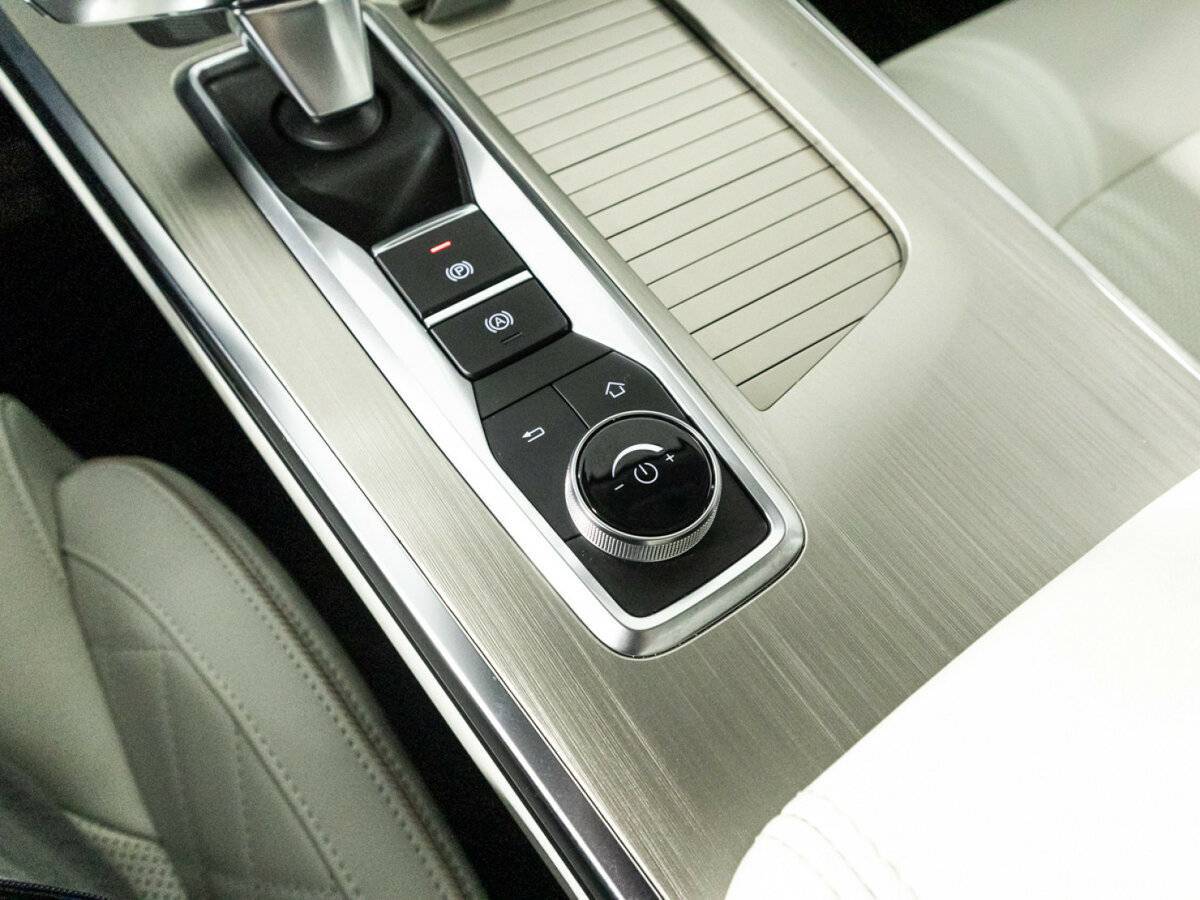 Купить EXEED VX с пробегом. Фото: #20