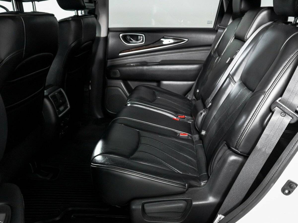 Купить Infiniti QX60 с пробегом. Фото: #9