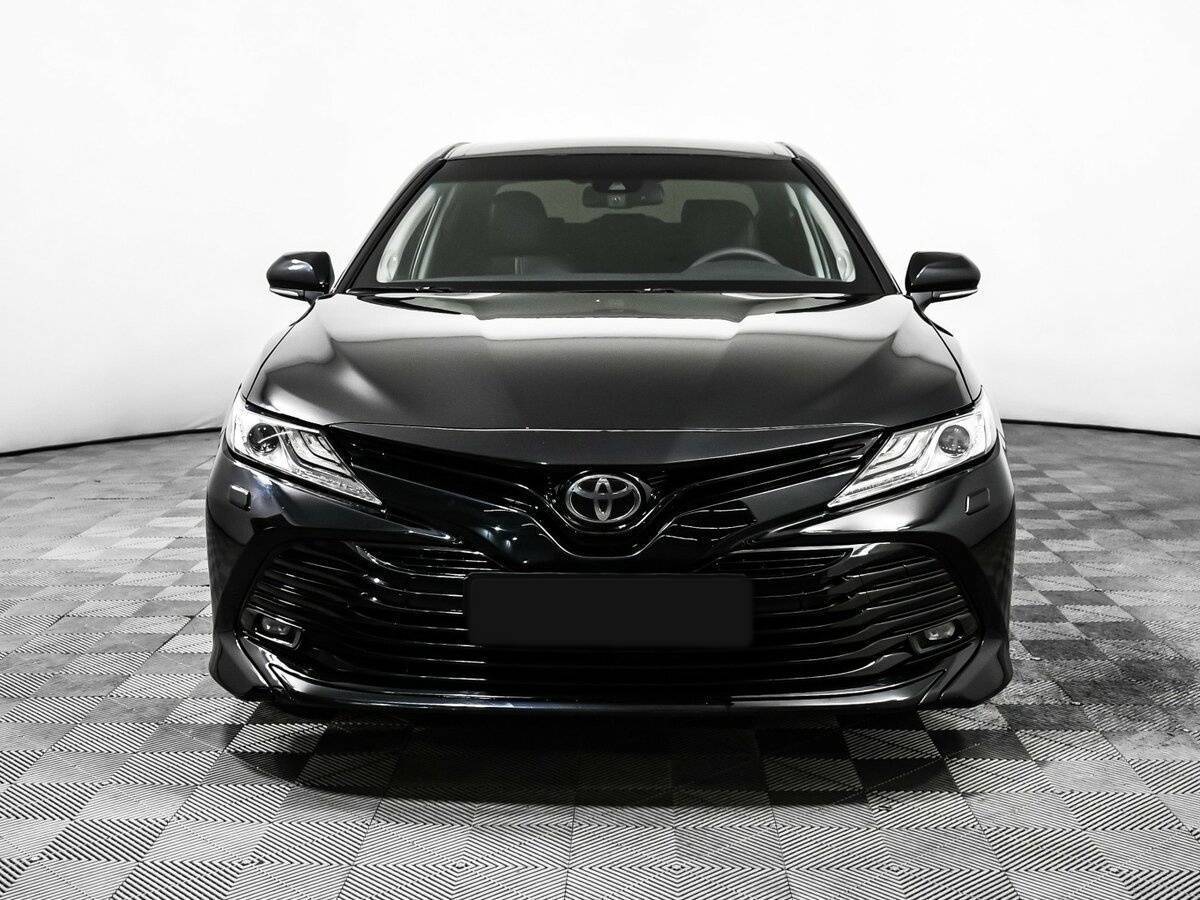 Купить Toyota Camry с пробегом. Фото: #1