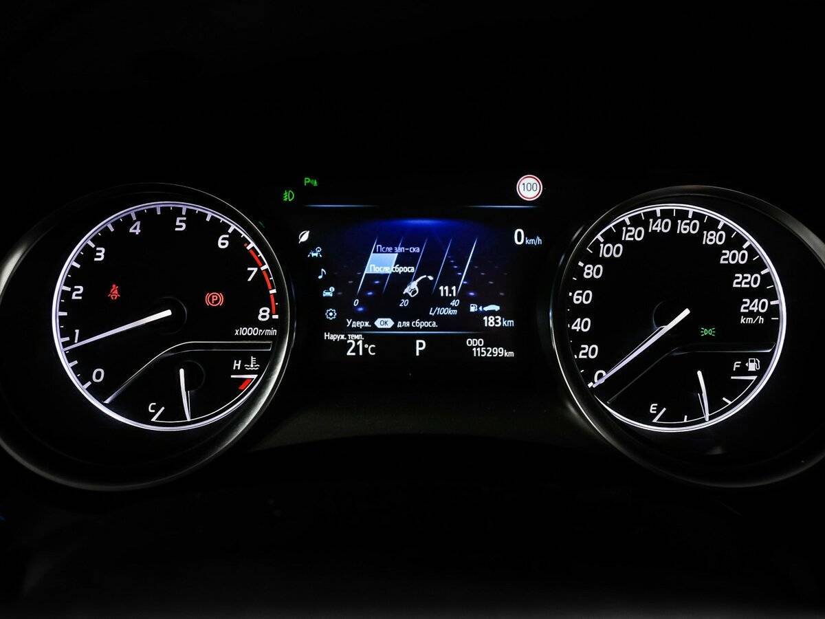 Купить Toyota Camry с пробегом. Фото: #9