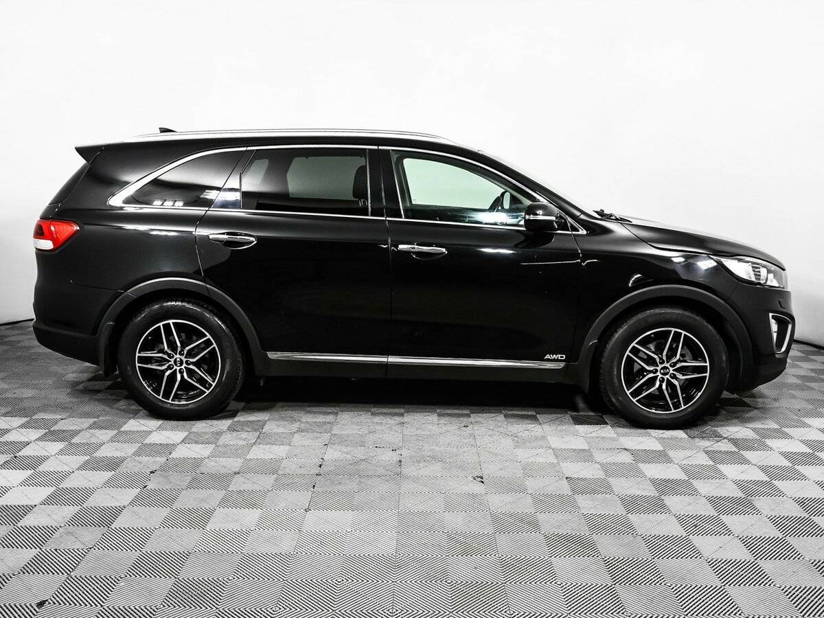 Купить Kia Sorento с пробегом. Фото: #3