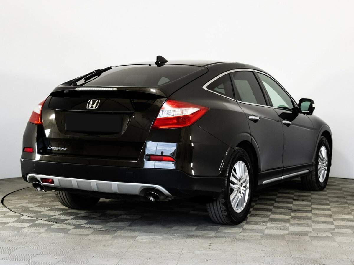 Купить Honda Crosstour с пробегом. Фото: #4