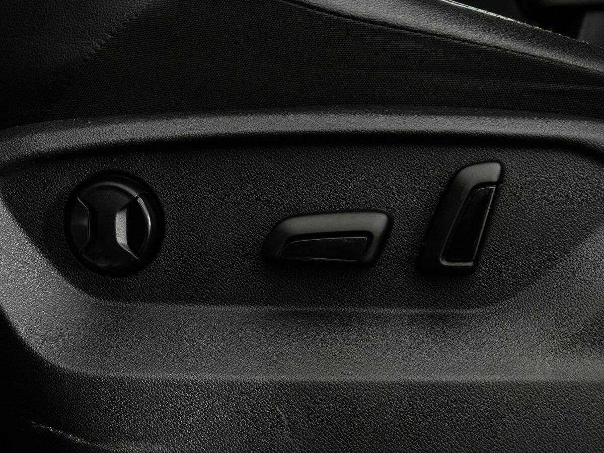 Купить Volkswagen Tiguan с пробегом. Фото: #19