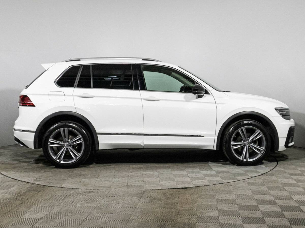 Купить Volkswagen Tiguan с пробегом. Фото: #3
