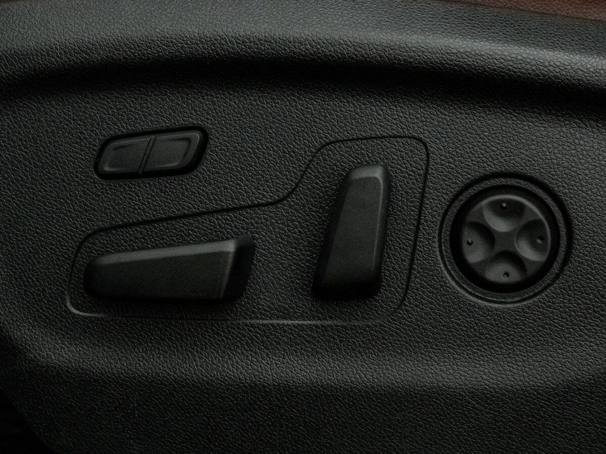 Купить Kia Sorento с пробегом. Фото: #26