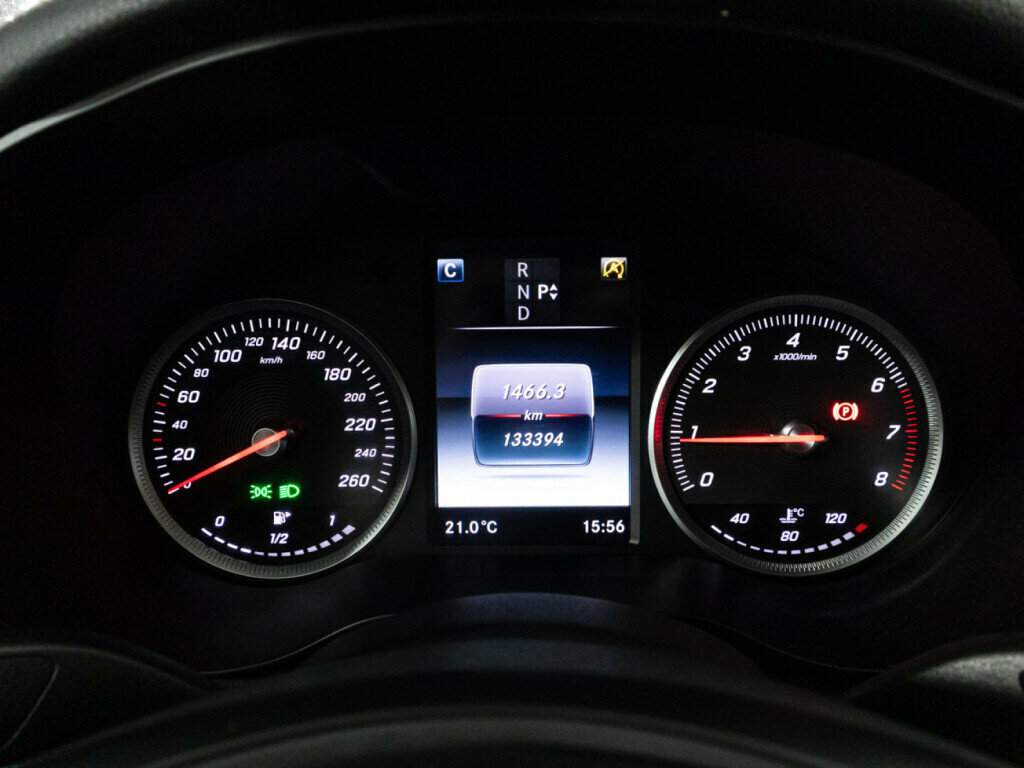 Купить Mercedes-Benz C-Класс с пробегом. Фото: #11