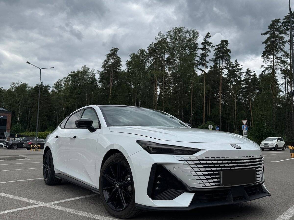 Купить Changan UNI-V с пробегом. Фото: #1