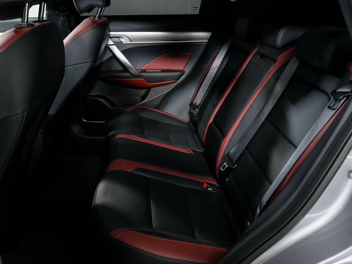 Купить Geely Coolray с пробегом. Фото: #9