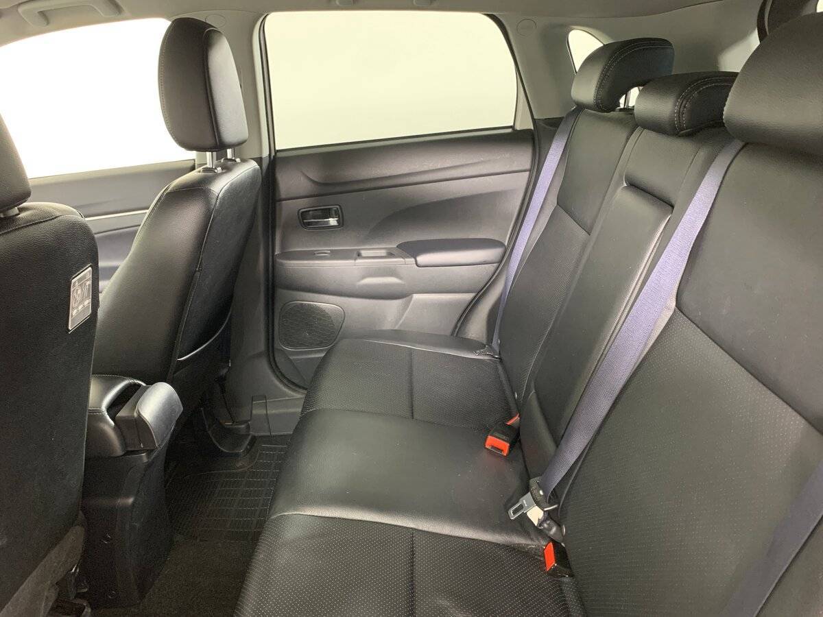 Продажа Б/У Митсубиши АС-Икс. Фото: #17