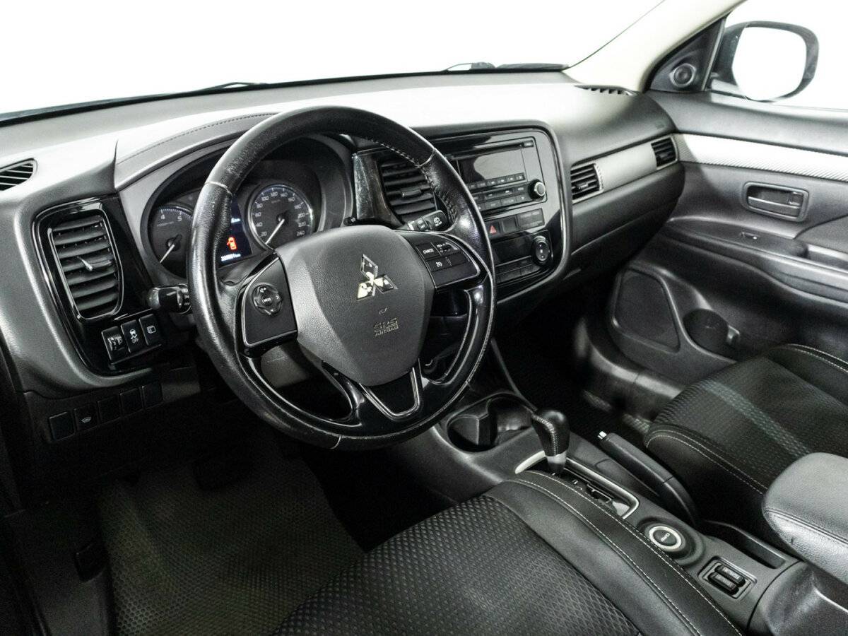 Продажа Б/У Митсубиши Оутлэндер. Фото: #10