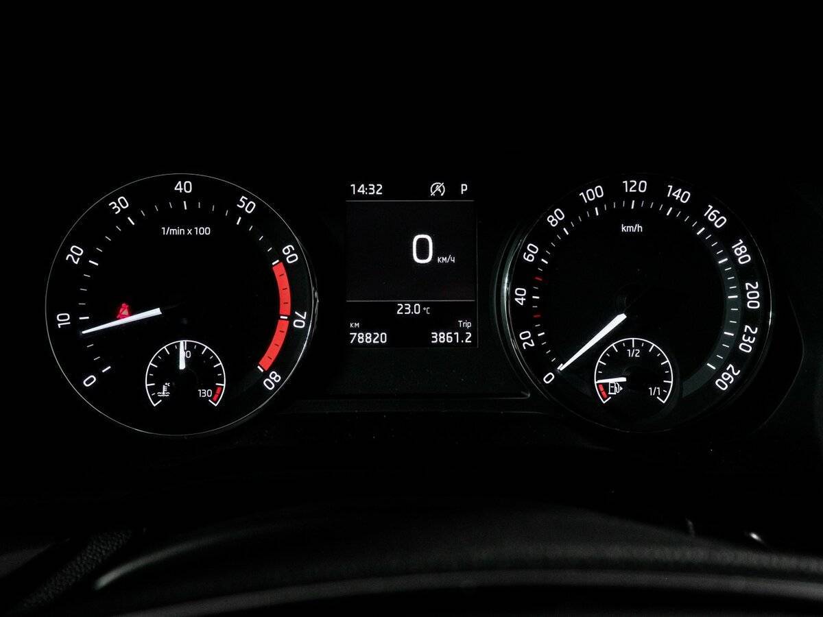 Купить Skoda Octavia с пробегом. Фото: #10