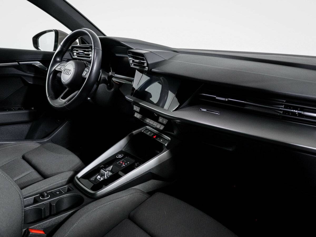 Купить Audi A3 с пробегом. Фото: #8