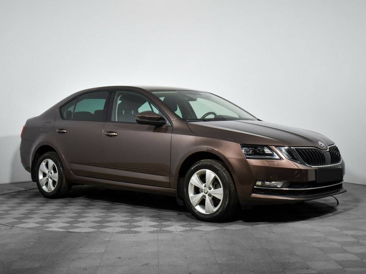 Купить Skoda Octavia с пробегом. Фото: #2
