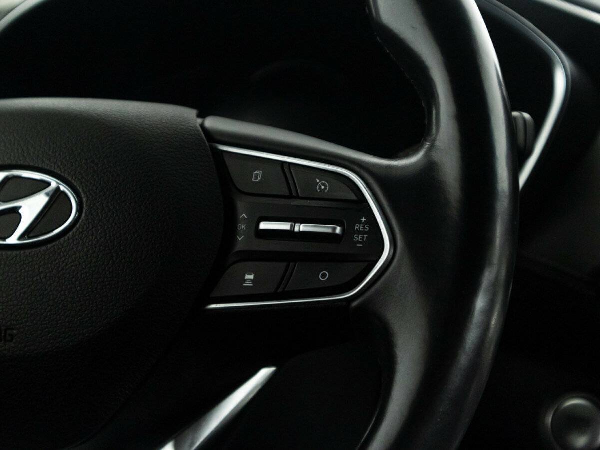 Купить Hyundai Santa Fe с пробегом. Фото: #24