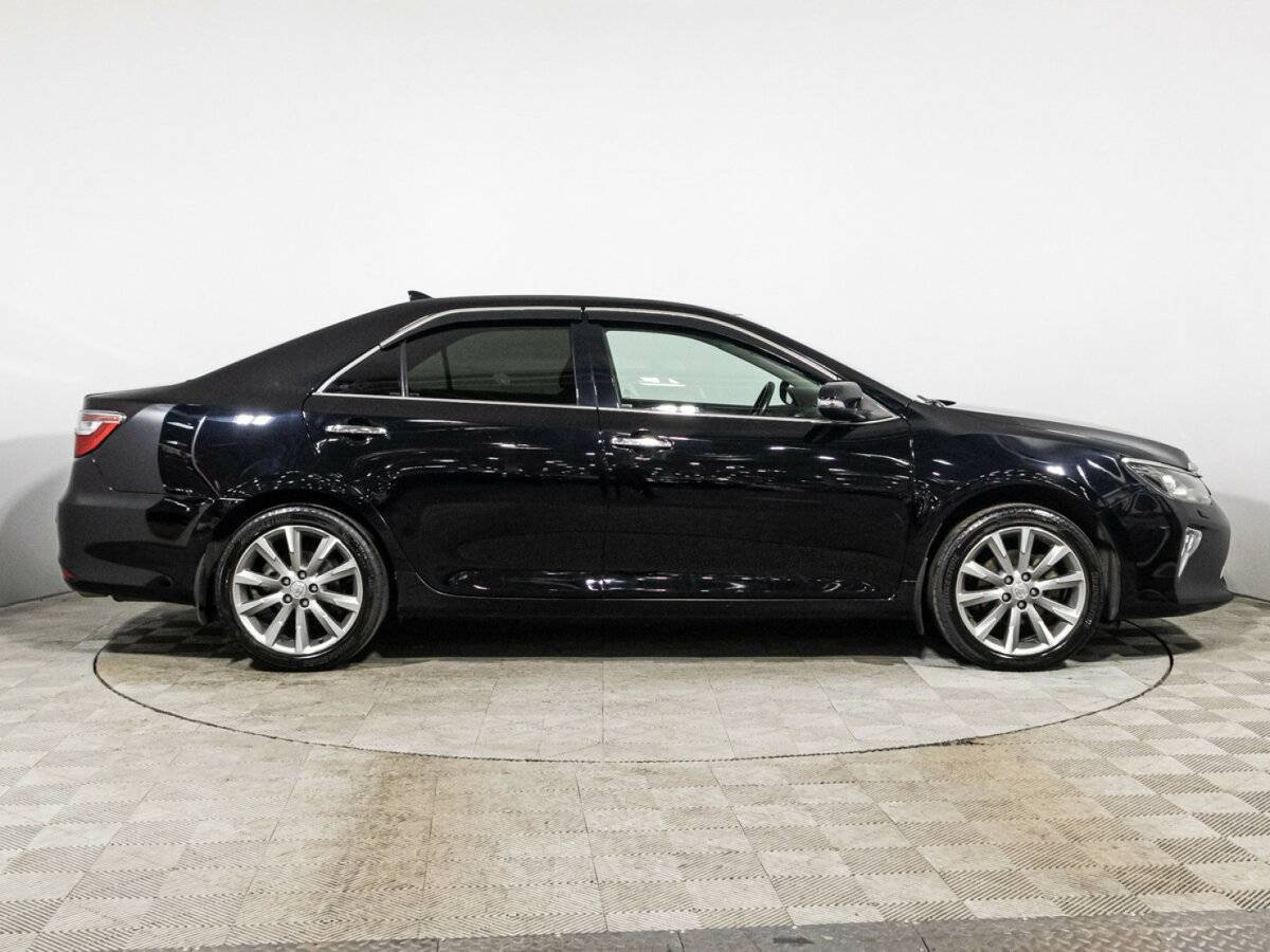 Купить Toyota Camry с пробегом. Фото: #3