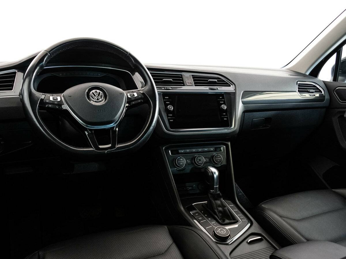 Купить Volkswagen Tiguan с пробегом. Фото: #10