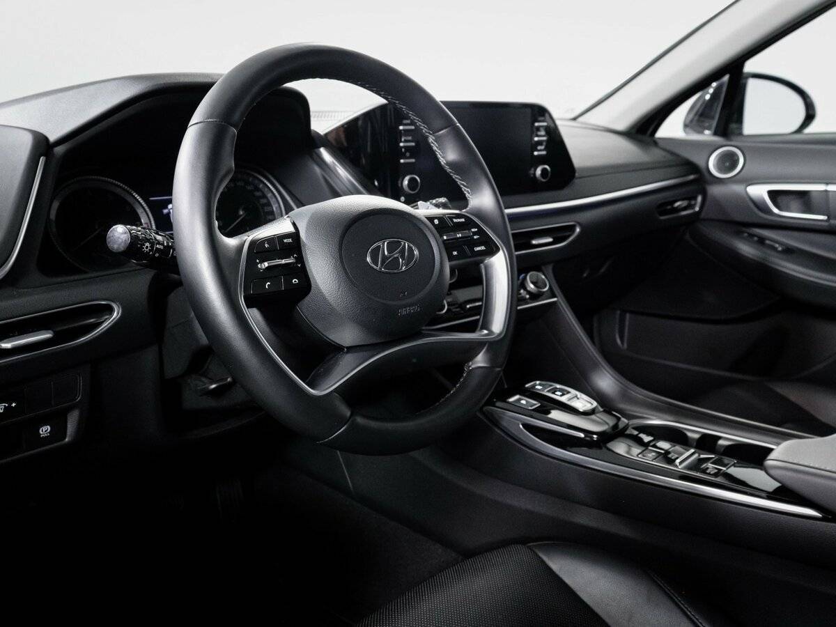 Купить Hyundai Sonata с пробегом. Фото: #13