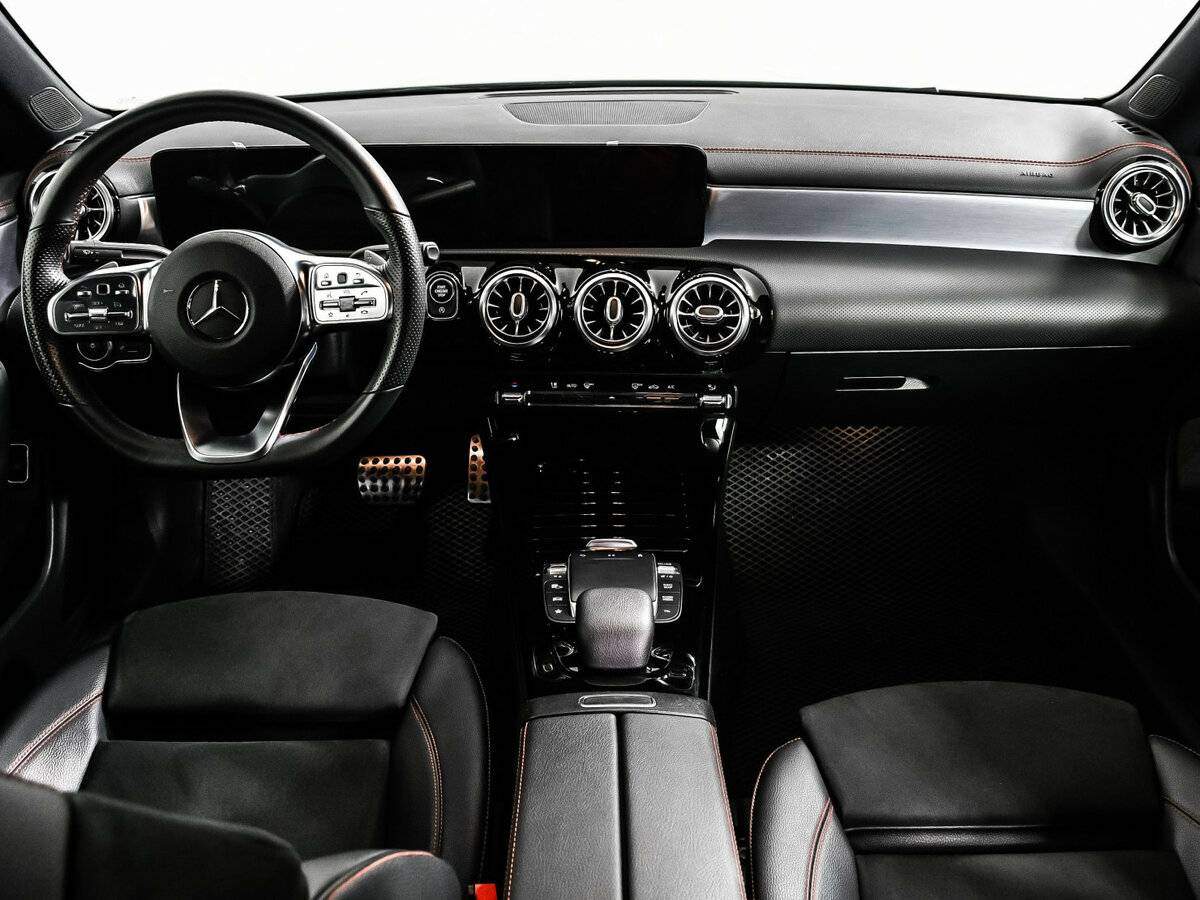 Купить Mercedes-Benz CLA с пробегом. Фото: #10