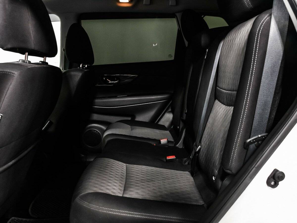 Купить Nissan X-Trail с пробегом. Фото: #12