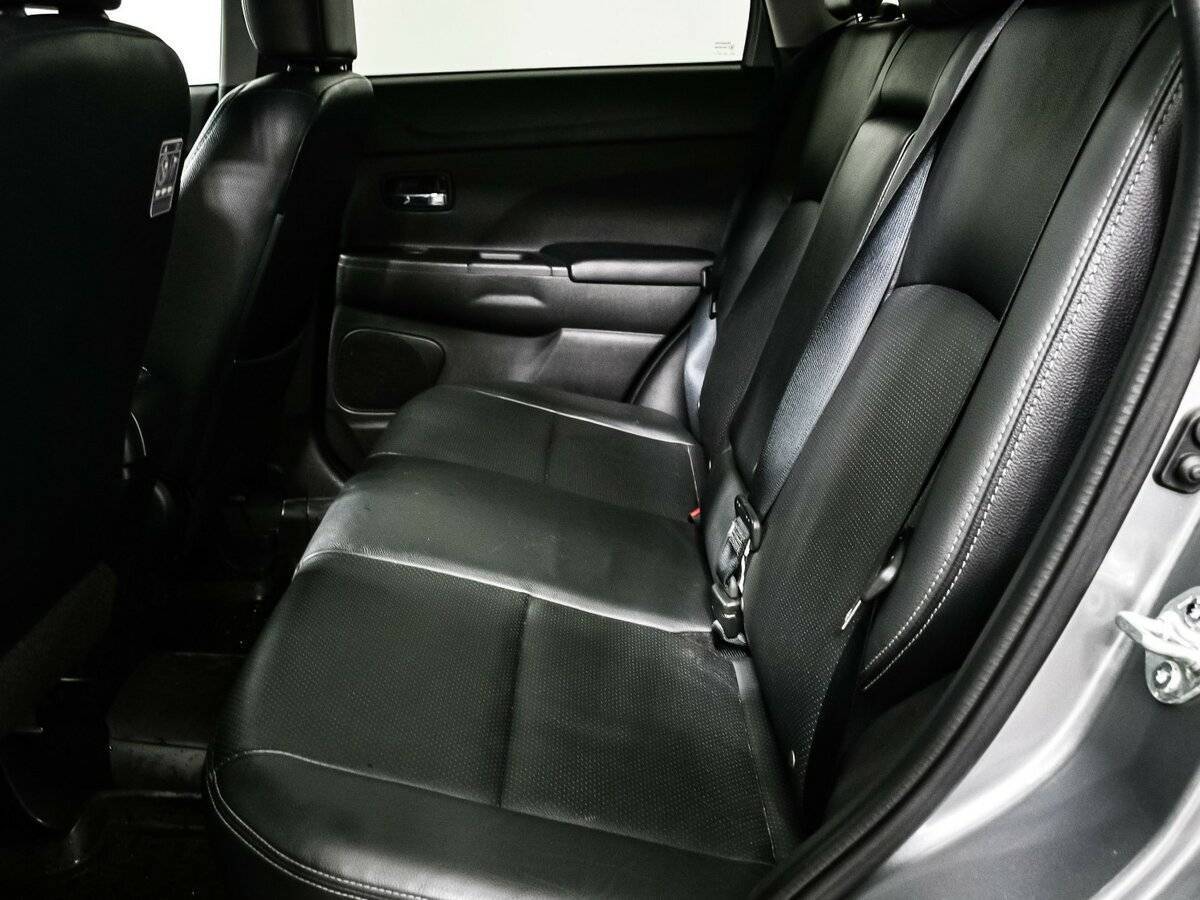 Продажа Б/У Митсубиши АС-Икс. Фото: #11