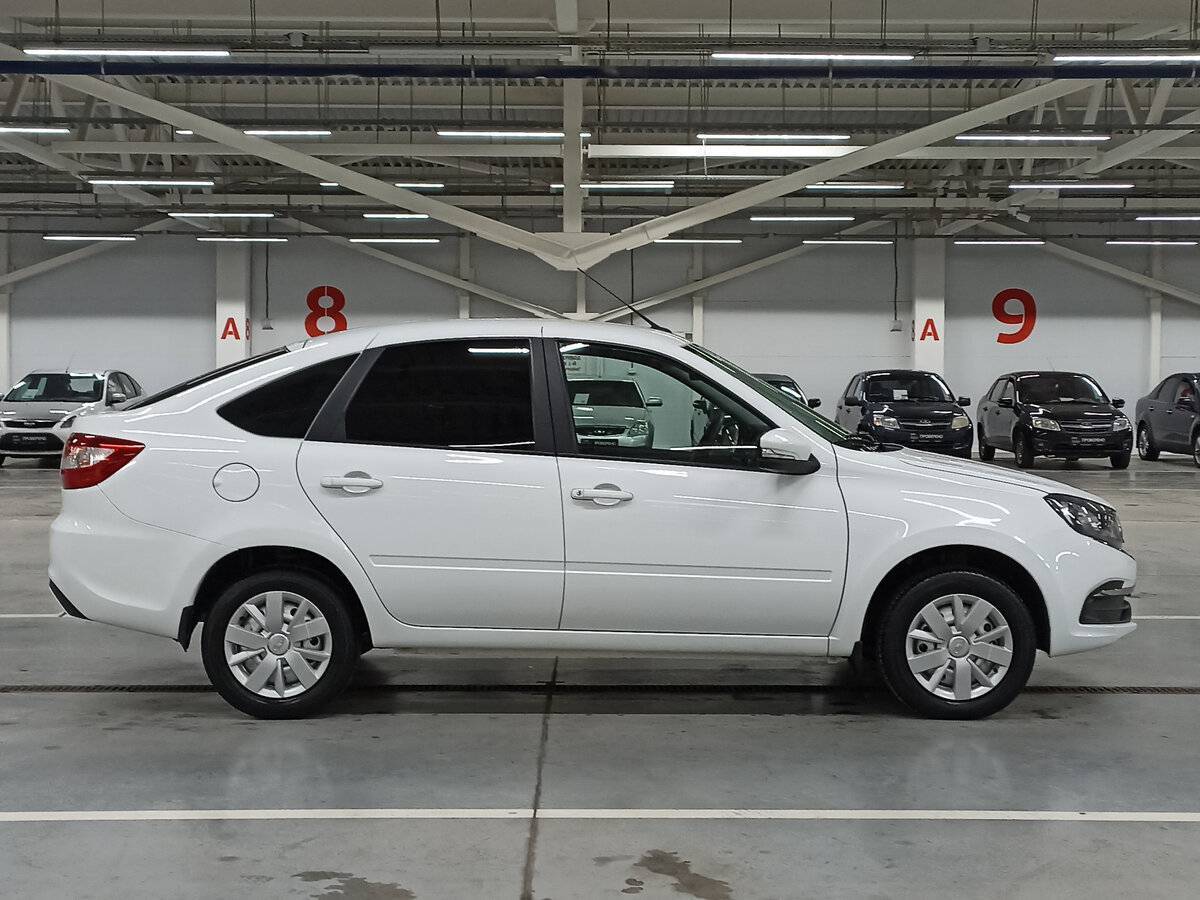 Купить Lada (ВАЗ) Granta с пробегом. Фото: #3