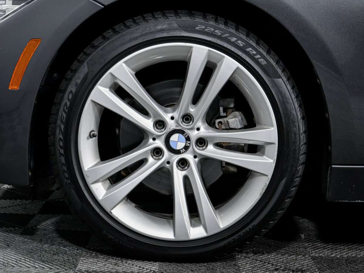 Купить BMW 3 серии с пробегом. Фото: #14