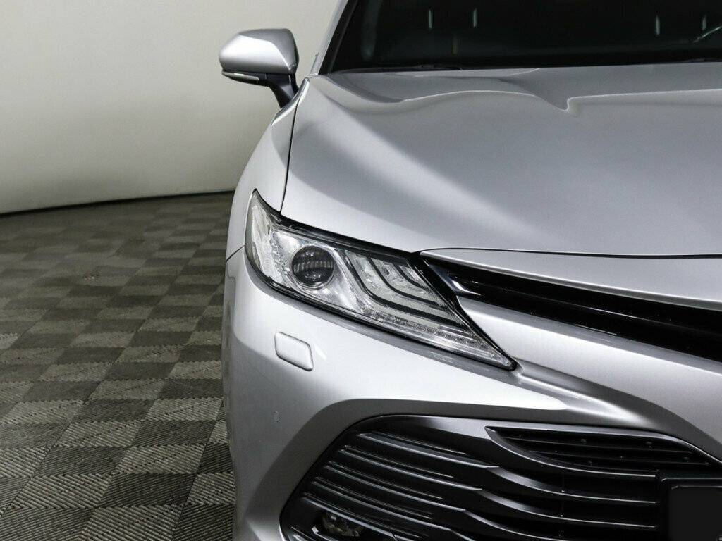 Купить Toyota Camry с пробегом. Фото: #20