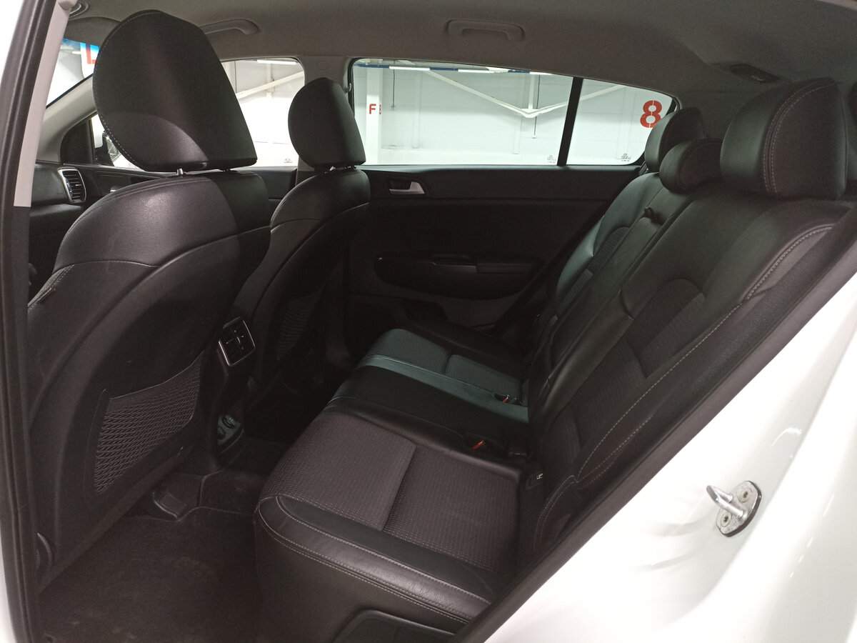 Купить Kia Sportage с пробегом. Фото: #11