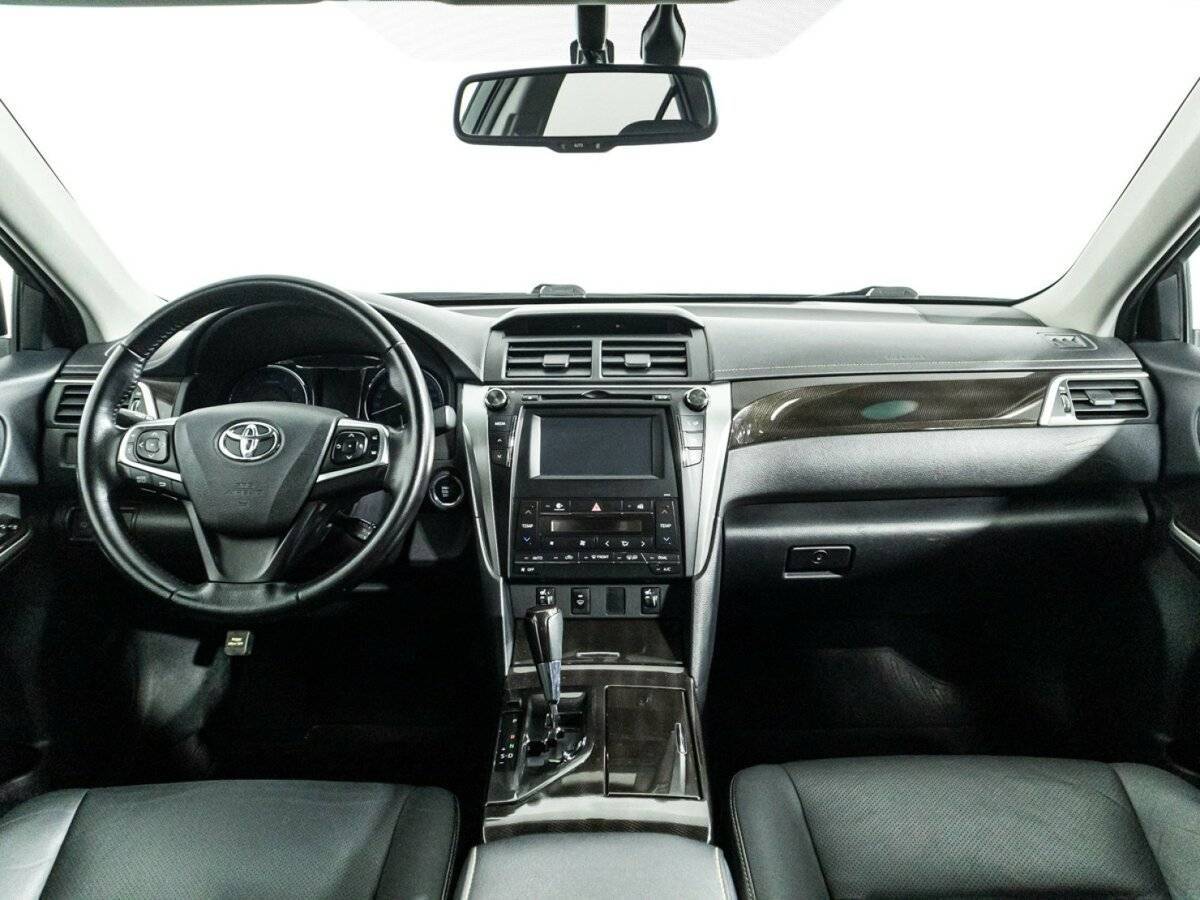 Купить Toyota Camry с пробегом. Фото: #12