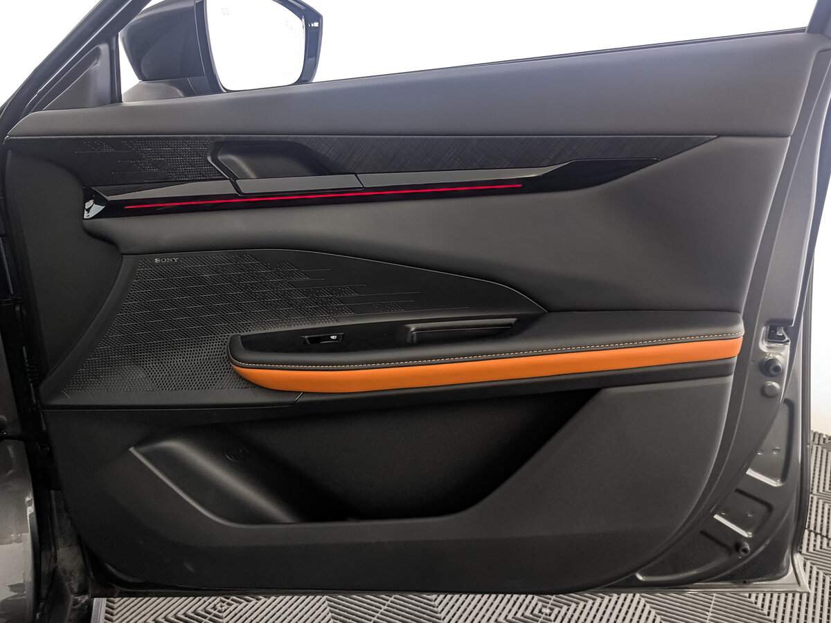 Купить Changan UNI-V с пробегом. Фото: #23